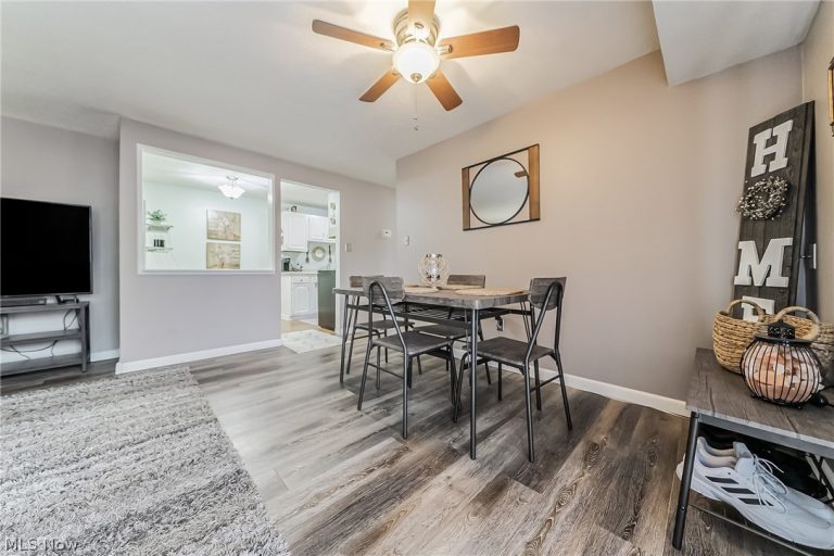 9611 Sunrise Boulevard #K2, North Royalton, OH - Photo 6