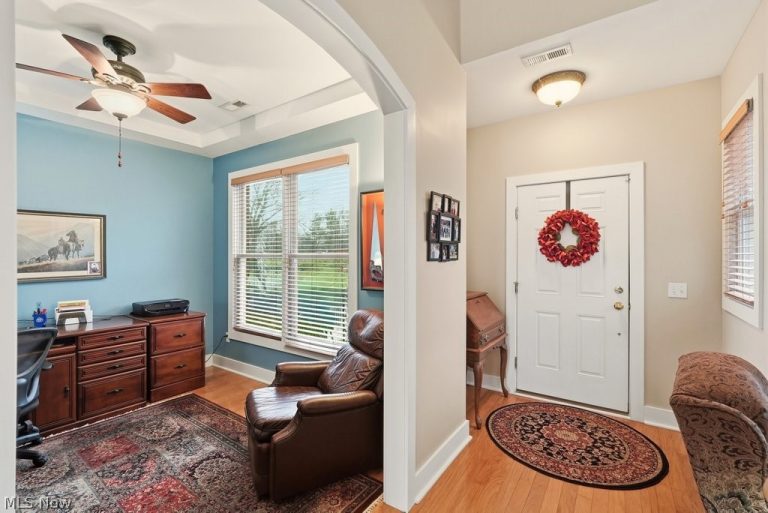 3722 Coral Place, Cleveland Heights, OH - Photo 3