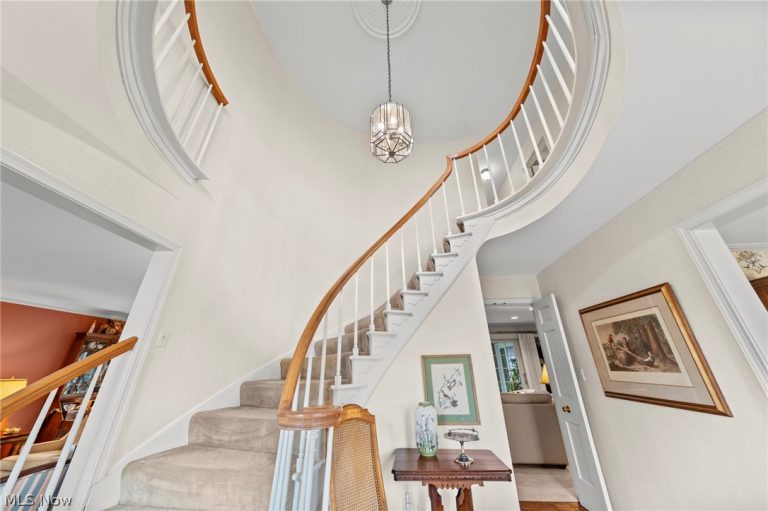 1222 Dearborn Drive, Akron, OH - Photo 6