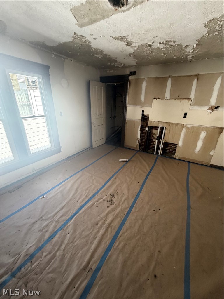 1919 Holmden Avenue, Cleveland, OH - Photo 3