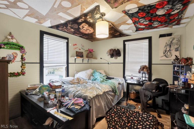 627 Hall Street, Warren, OH - Photo 8