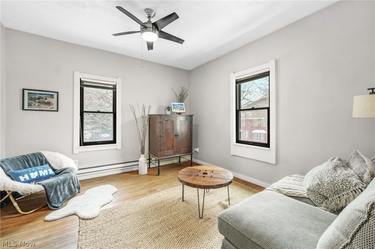 1009 Kenilworth Avenue #3, Cleveland, OH - Photo 3