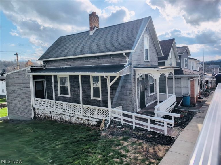 320 Sherman Street, Dennison, OH, 44621