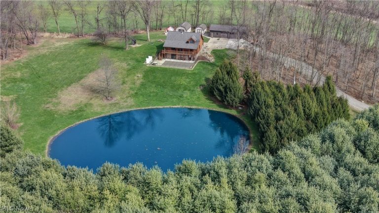 8045 Mcfadden Road, Shreve, OH - Photo 4