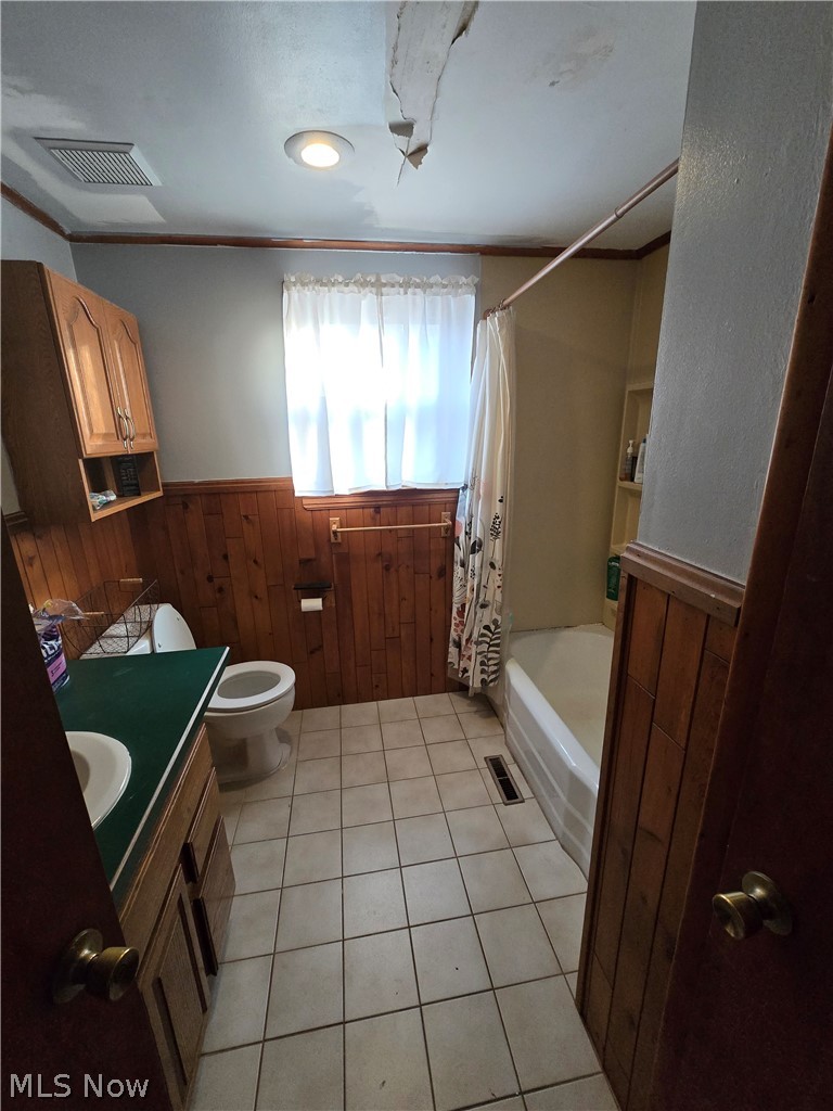 71421 Center Street, St Clairsville, OH - Photo 8