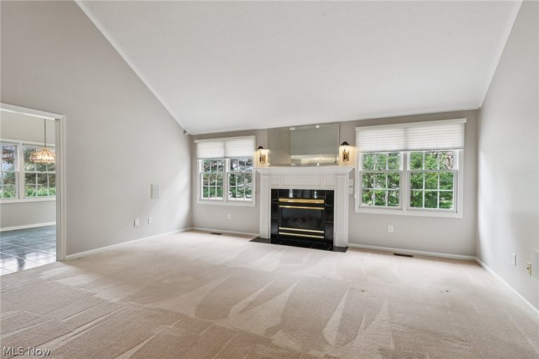 616 Sally Circle, Wadsworth, OH - Photo 8