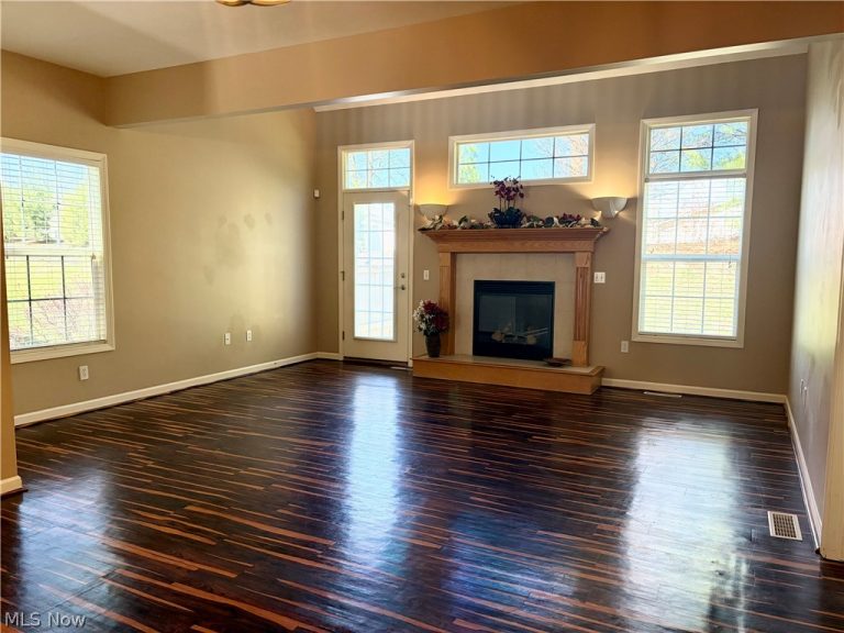 10945 Rocky Ledge Lane, Painesville, OH - Photo 6