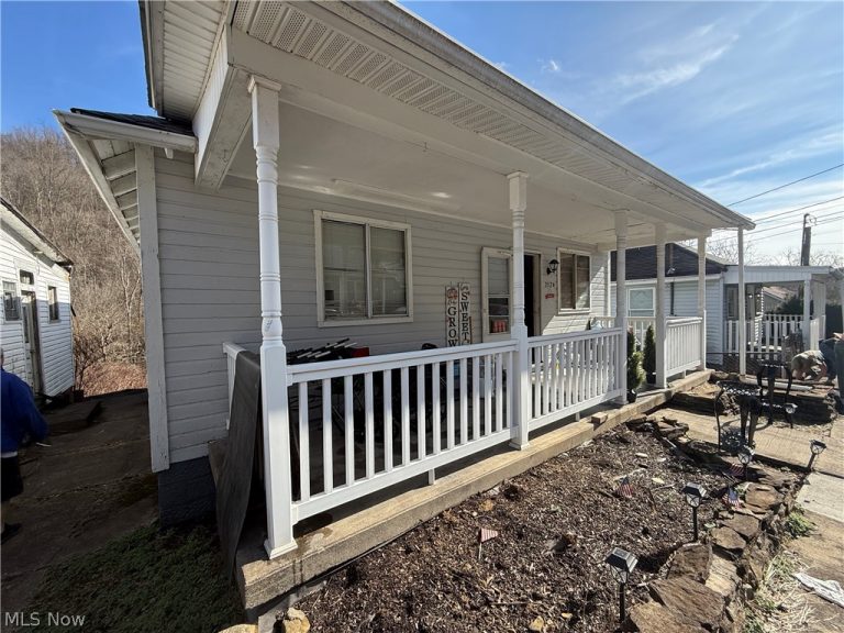 357B Rosser Avenue, Bellaire, OH - Photo 2