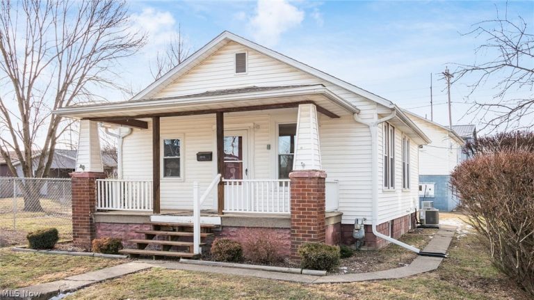 1535 Central Avenue, Zanesville, OH, 43701