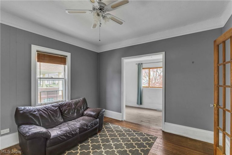 20710 Fuller Avenue, Euclid, OH - Photo 6