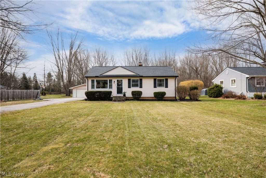 30817 Schwartz Road, Westlake, OH