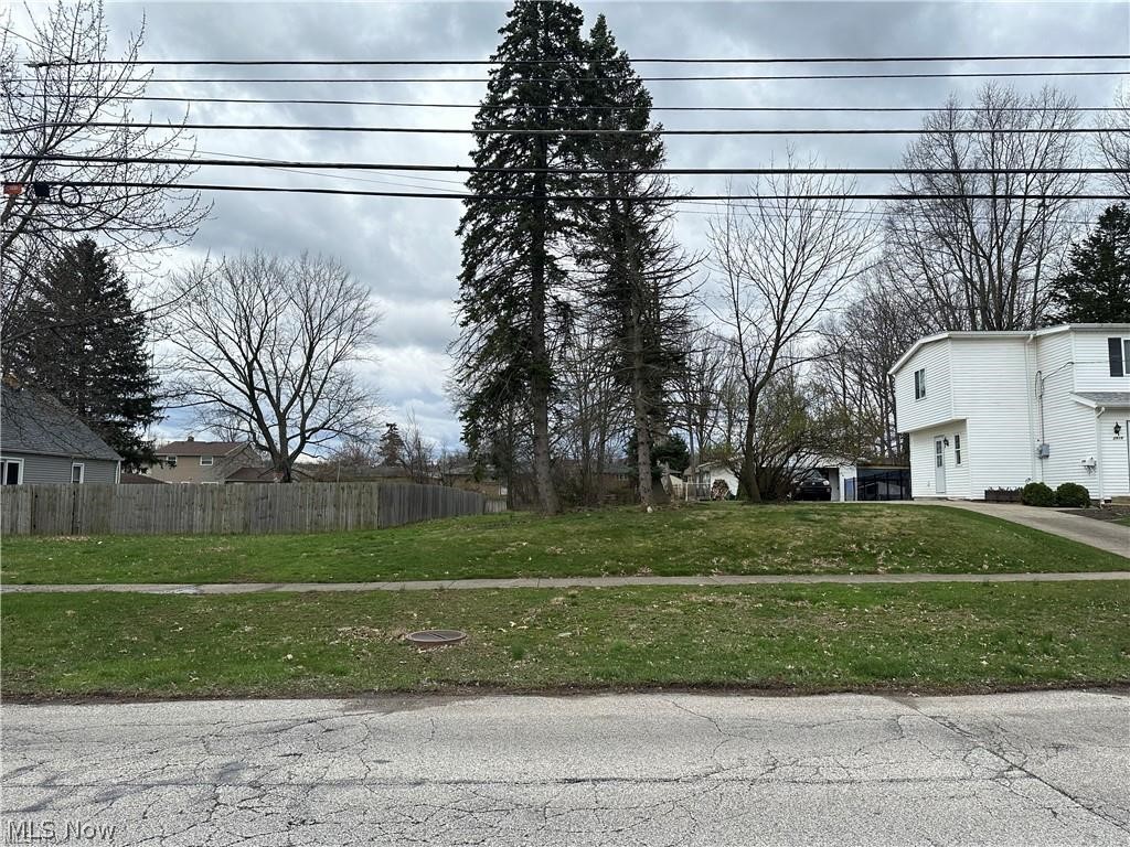 VL Grantwood Drive, Parma, OH