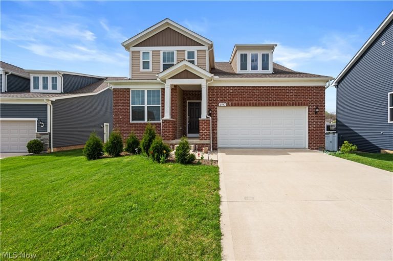 2957 Darlene Court, Twinsburg, OH - Photo 2