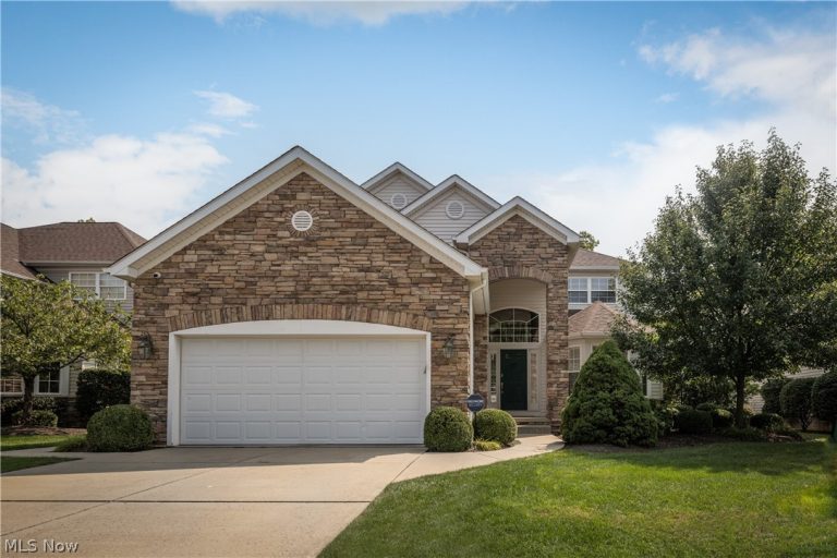 285 Burwick Road, Highland Heights, OH, 44143