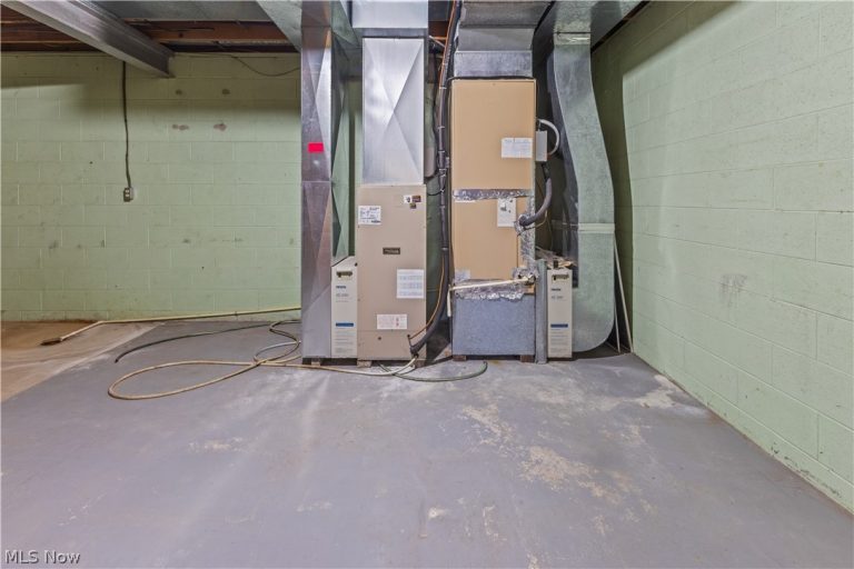 10 Sarah Boulevard, Toronto, OH - Photo 6