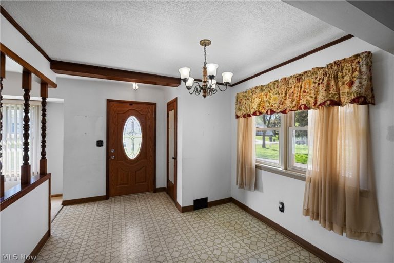 1140 Stearns Street, Brunswick, OH - Photo 8