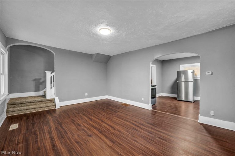 1829 33rd Street, Lorain, OH - Photo 8