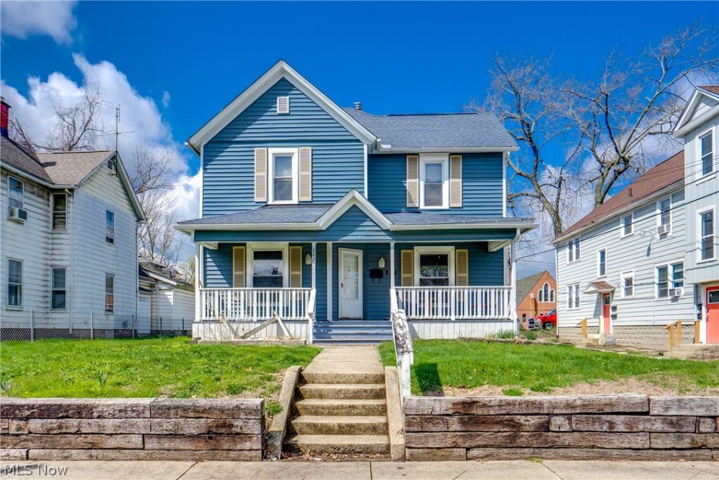242 5th Street, Barberton, OH