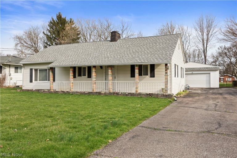 142 Parmely Avenue, Elyria, OH, 44035
