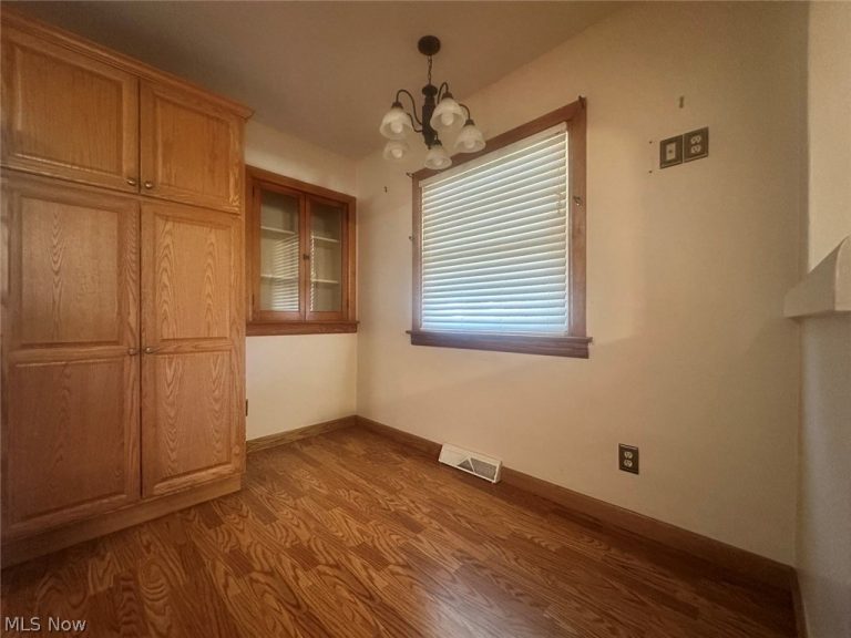 417 Otis Court, Girard, OH - Photo 6
