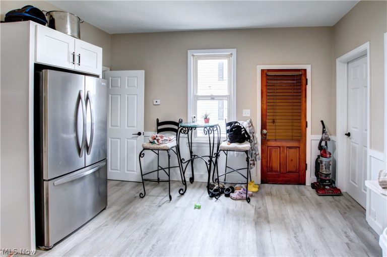 1913 123rd Street, Cleveland, OH - Photo 5