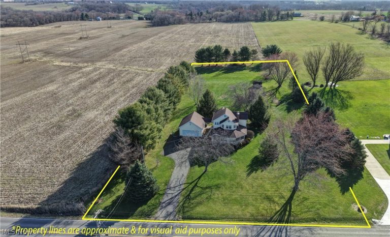 4576 Alabama Avenue, Navarre, OH - Photo 6
