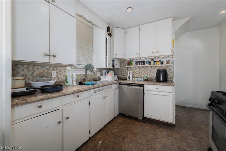 2322 9th Street, Canton, OH - Photo 8