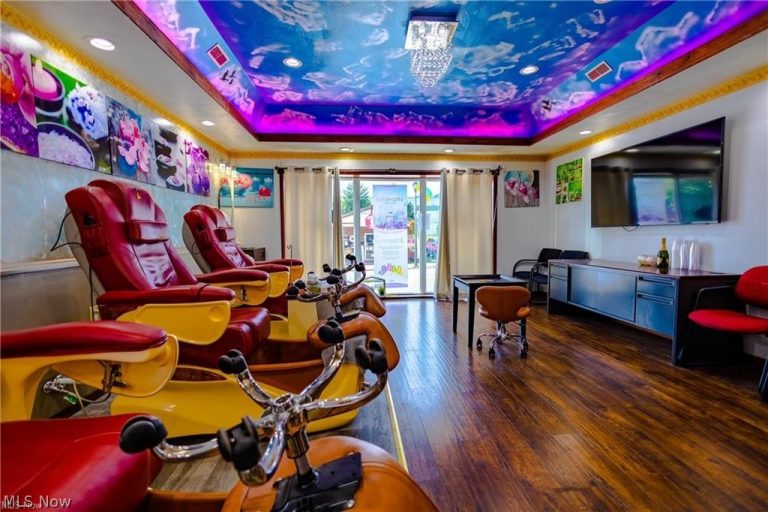 1028 Main Street, Follansbee, WV - Photo 5