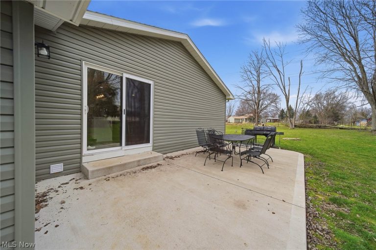 6101 Skylark Street, Canton, OH - Photo 5