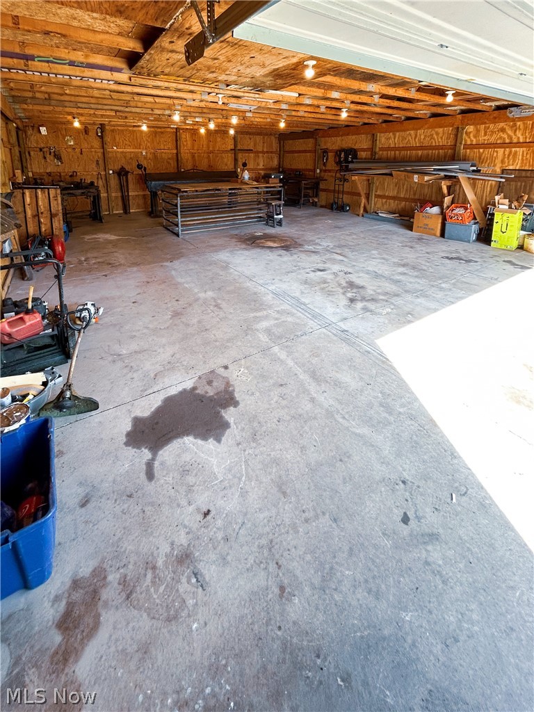 1811 Grace Avenue, Canton, OH - Photo 5