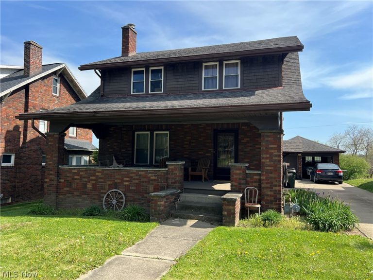 226 Dover Road, Sugarcreek, OH - Photo 3