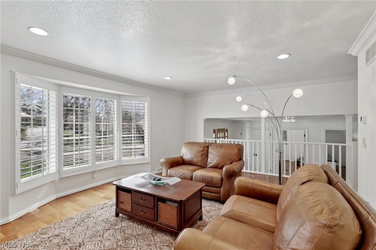 4144 Fairway Drive, Canfield, OH - Photo 8