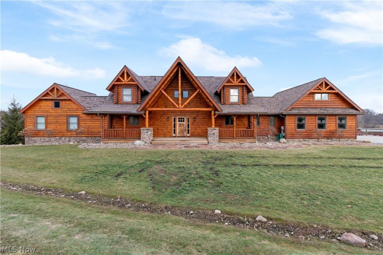 2833 Harpster Road, Rittman, OH - Photo 2