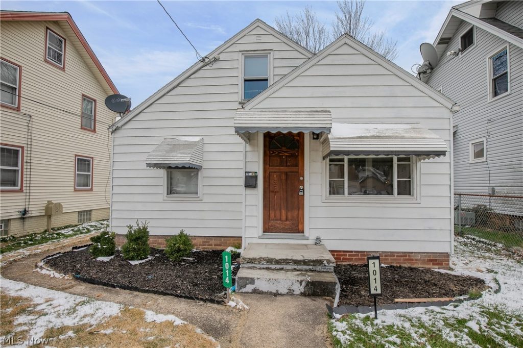 1014 Roslyn Avenue, Canton, OH