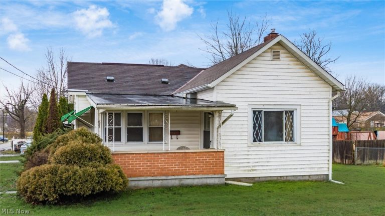 57 Elm Street, Roseville, OH, 43777