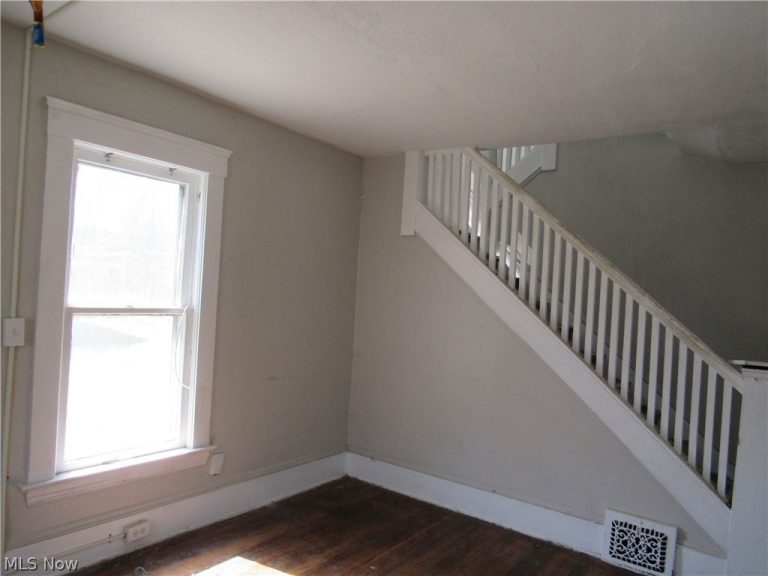 3414 143rd Street, Cleveland, OH - Photo 3