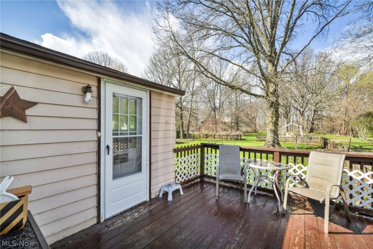 34740 Cooley Road, Columbia Station, OH - Photo 4