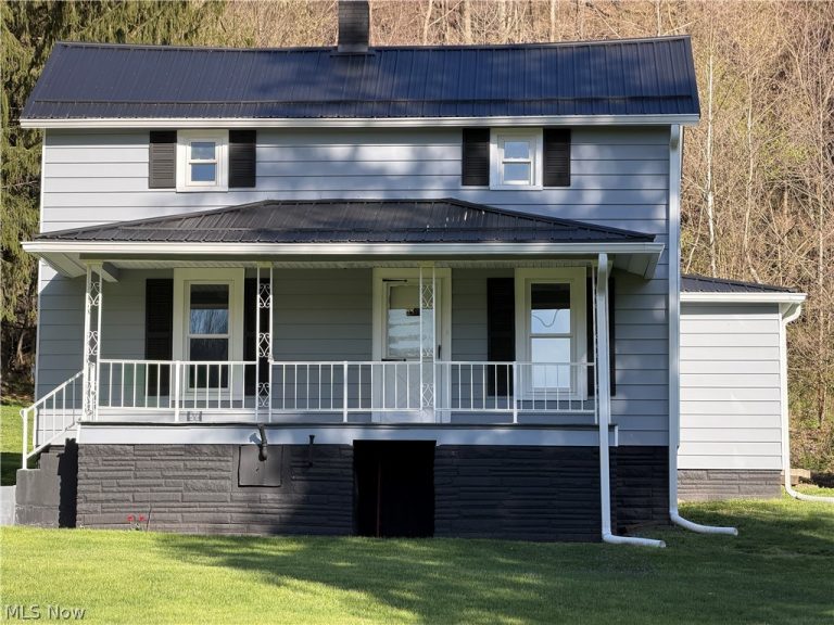236 Ace Drive, Rayland, OH - Photo 4