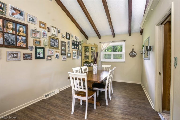 850 Robinson Avenue, Barberton, OH - Photo 8