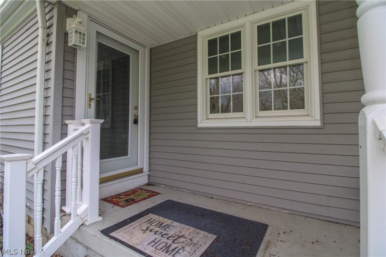 4071 Burgett Lane, Canfield, OH - Photo 3