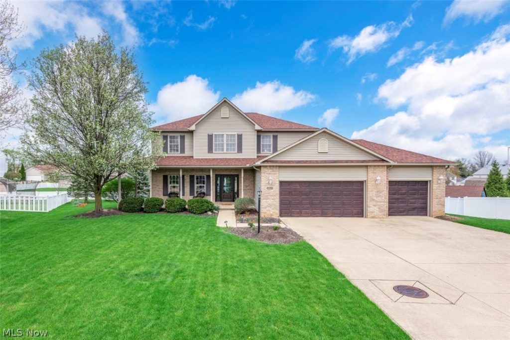 1615 Clemson Drive, Brunswick, OH