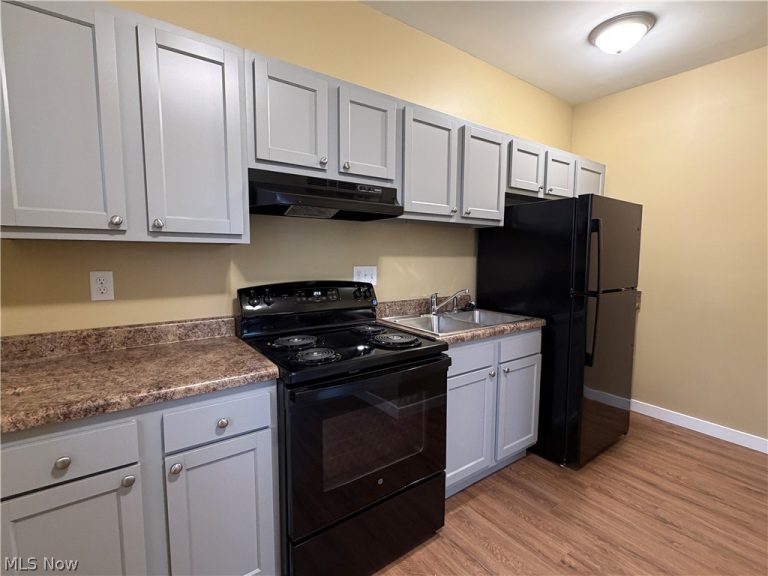 1245 Jewett Drive, Zanesville, OH - Photo 8