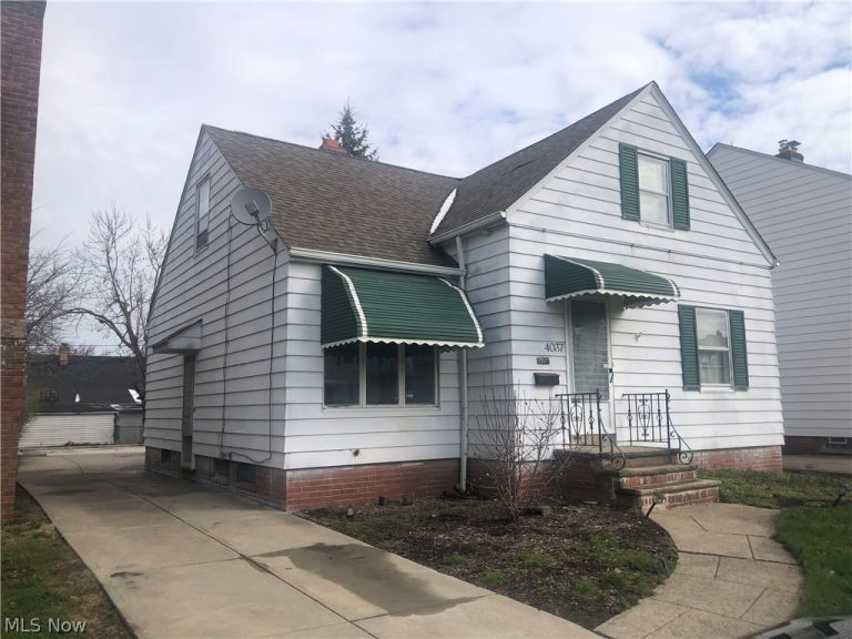 4037 Wilmington Road, South Euclid, OH - Photo 2