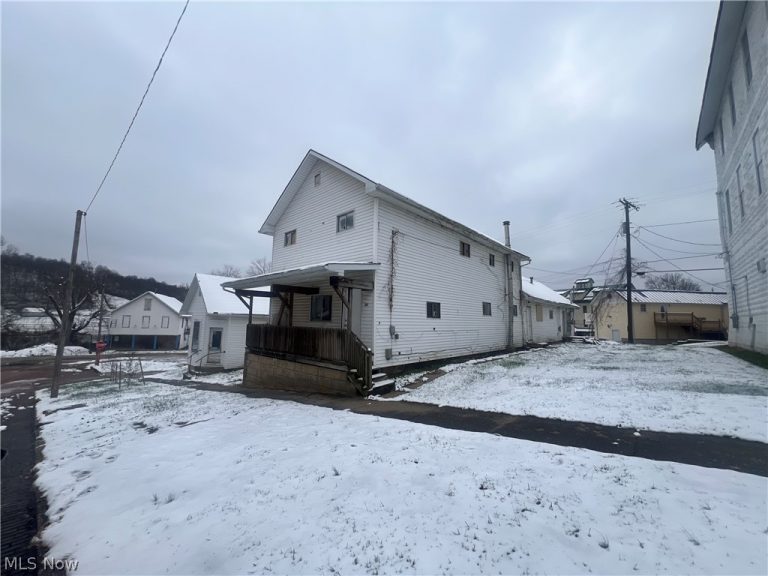 1985 & 1987 Main Street, Stockport, OH, 43787