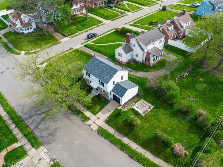 3122 Logan Avenue, Canton, OH - Photo 5