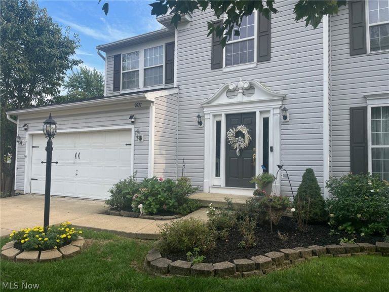 3632 Berkeley Lane, Brunswick, OH - Photo 3