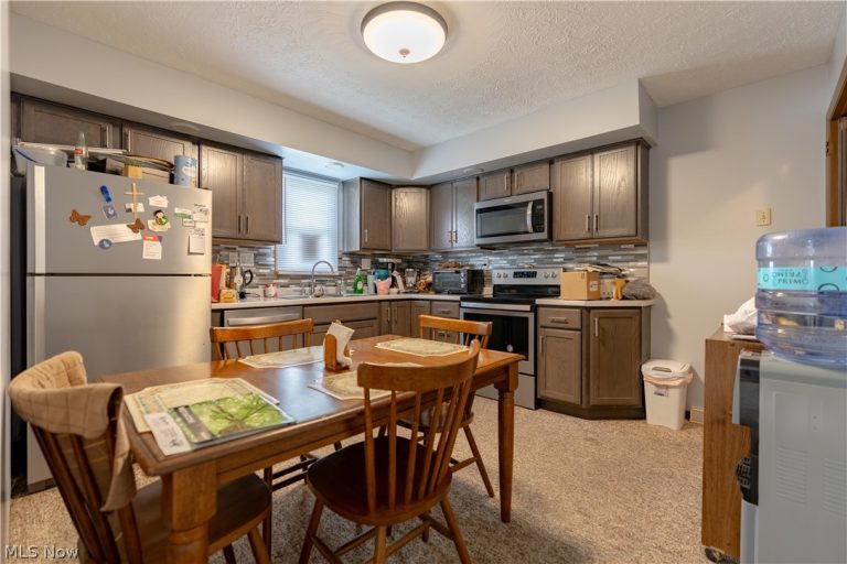 408 4th Street, New Philadelphia, OH - Photo 8