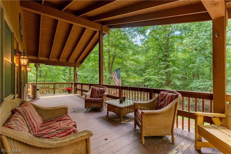 7924 Eberhart Road, Dover, OH - Photo 5