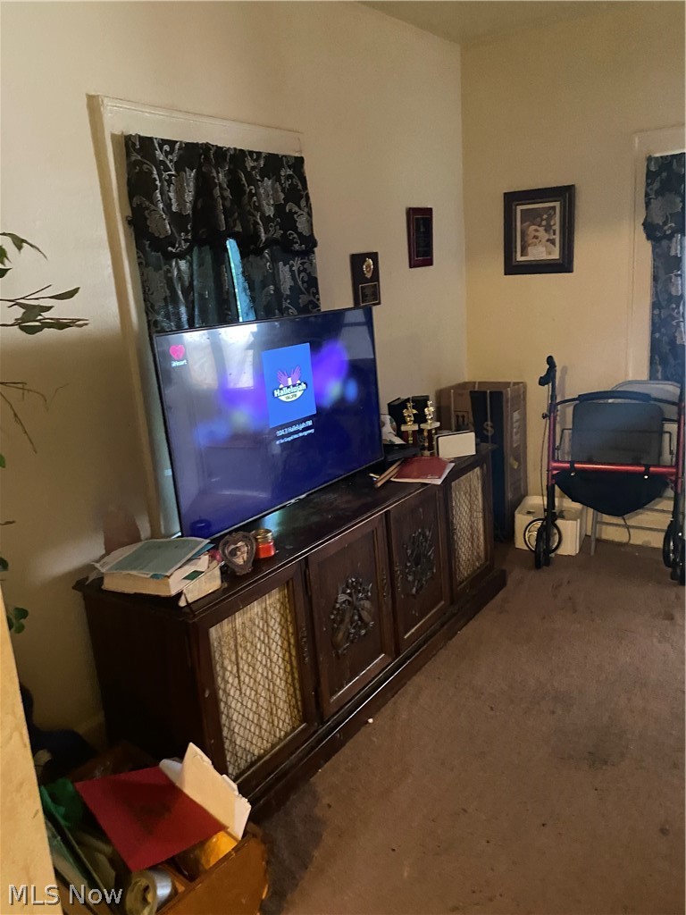 156 Roger Avenue, Akron, OH - Photo 5