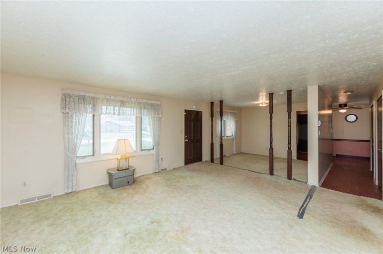 20598 Homestead Park Drive, Strongsville, OH - Photo 3